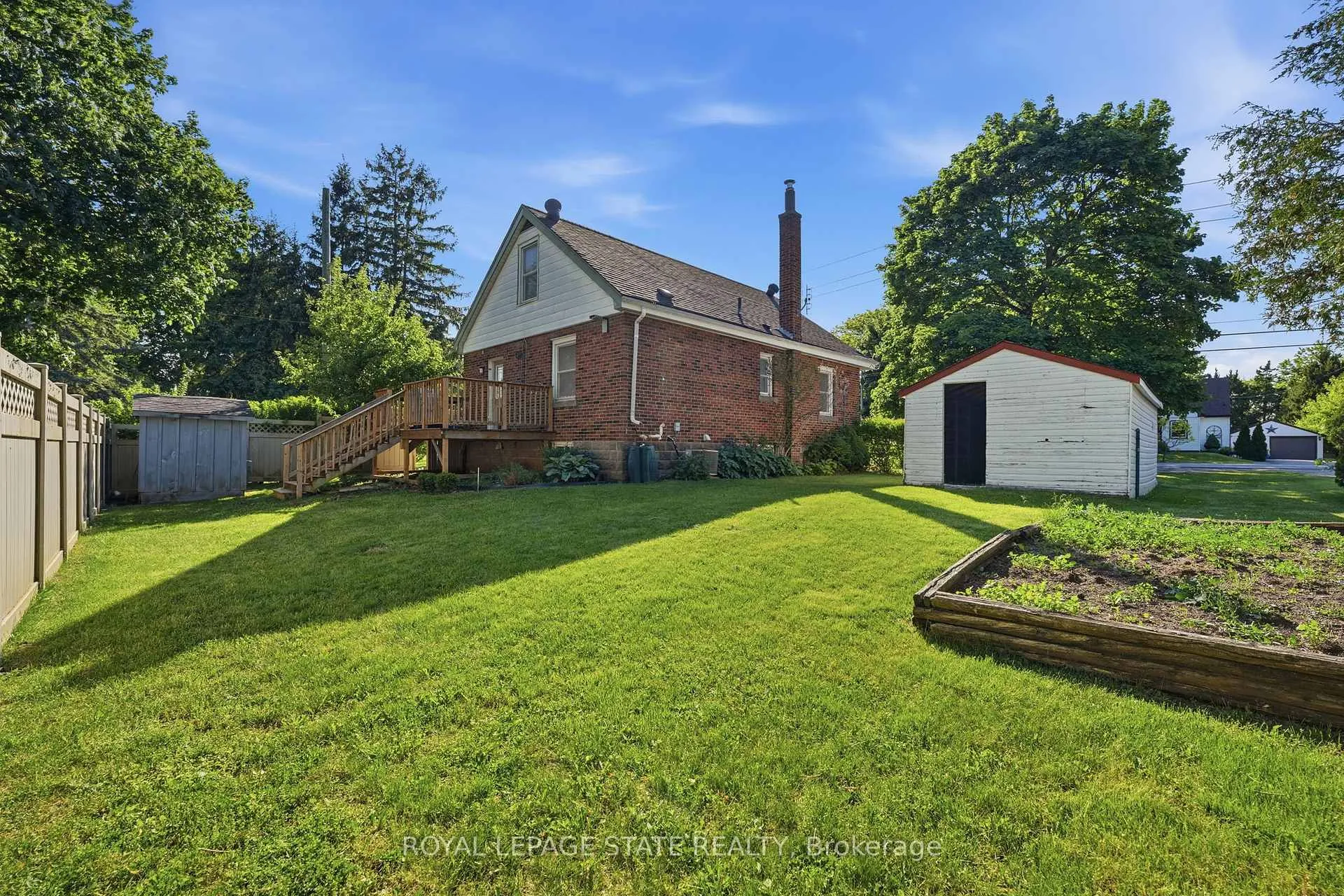 Photo 43 of 352 Parkside Drive, Hamilton, Waterdown — HOMEH