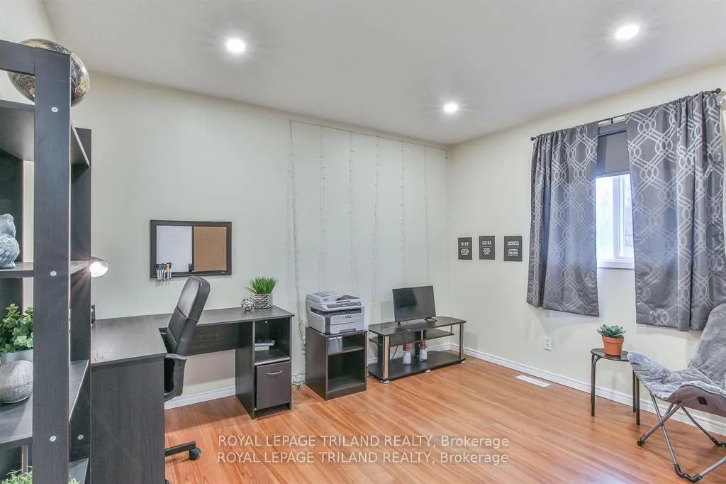 Photo 20 of Unit 91, 120 Centre Street, London, South E — HOMEH