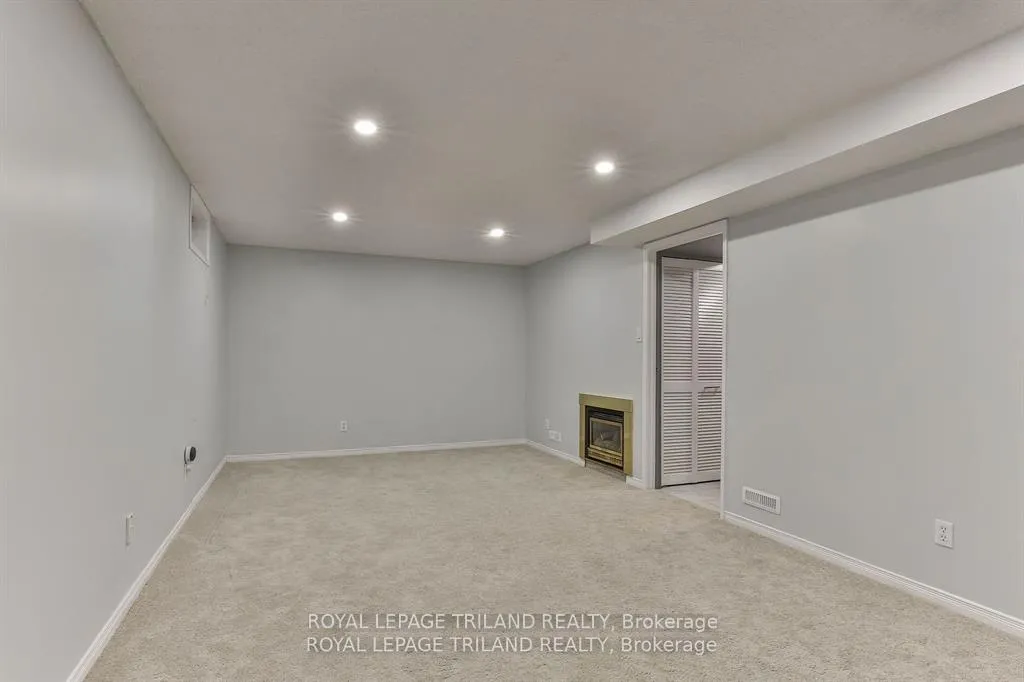 Photo 25 of Unit 91, 120 Centre Street, London, South E — HOMEH