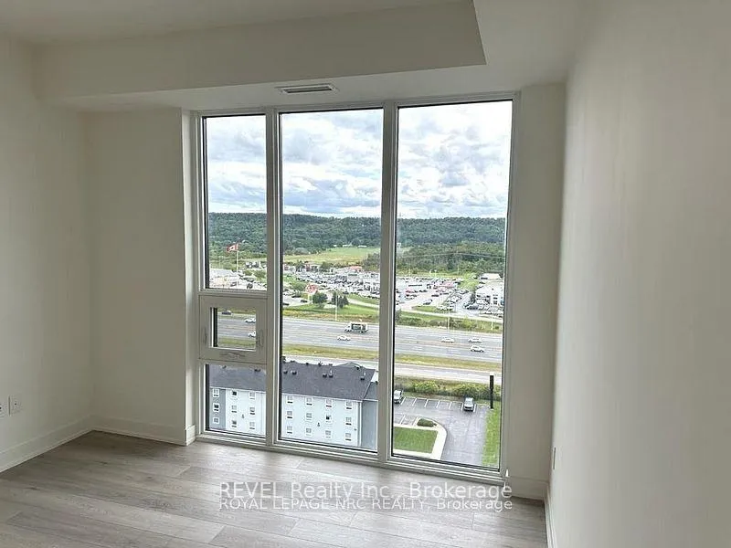 Photo 11 of Unit 1302, 385 Winston Road, Grimsby, Grimsby Beach — HOMEH