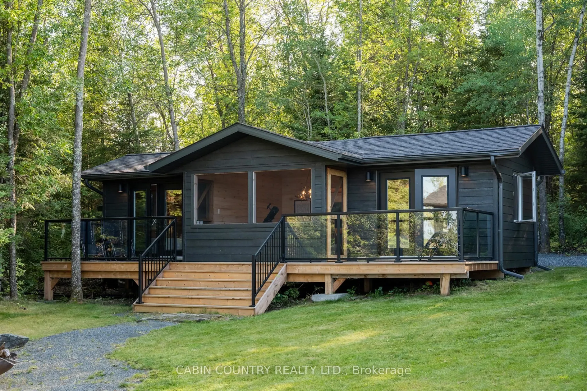 Photo 23 of 15 Queer, Kenora Remote Area, Lake of the Woods North — HOMEH