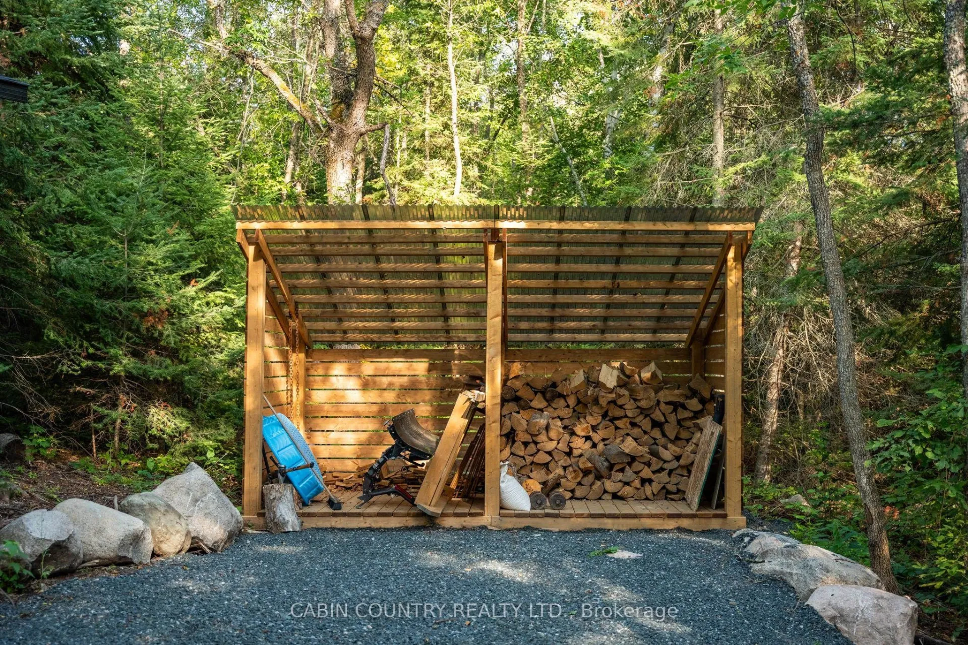 Photo 36 of 15 Queer, Kenora Remote Area, Lake of the Woods North — HOMEH