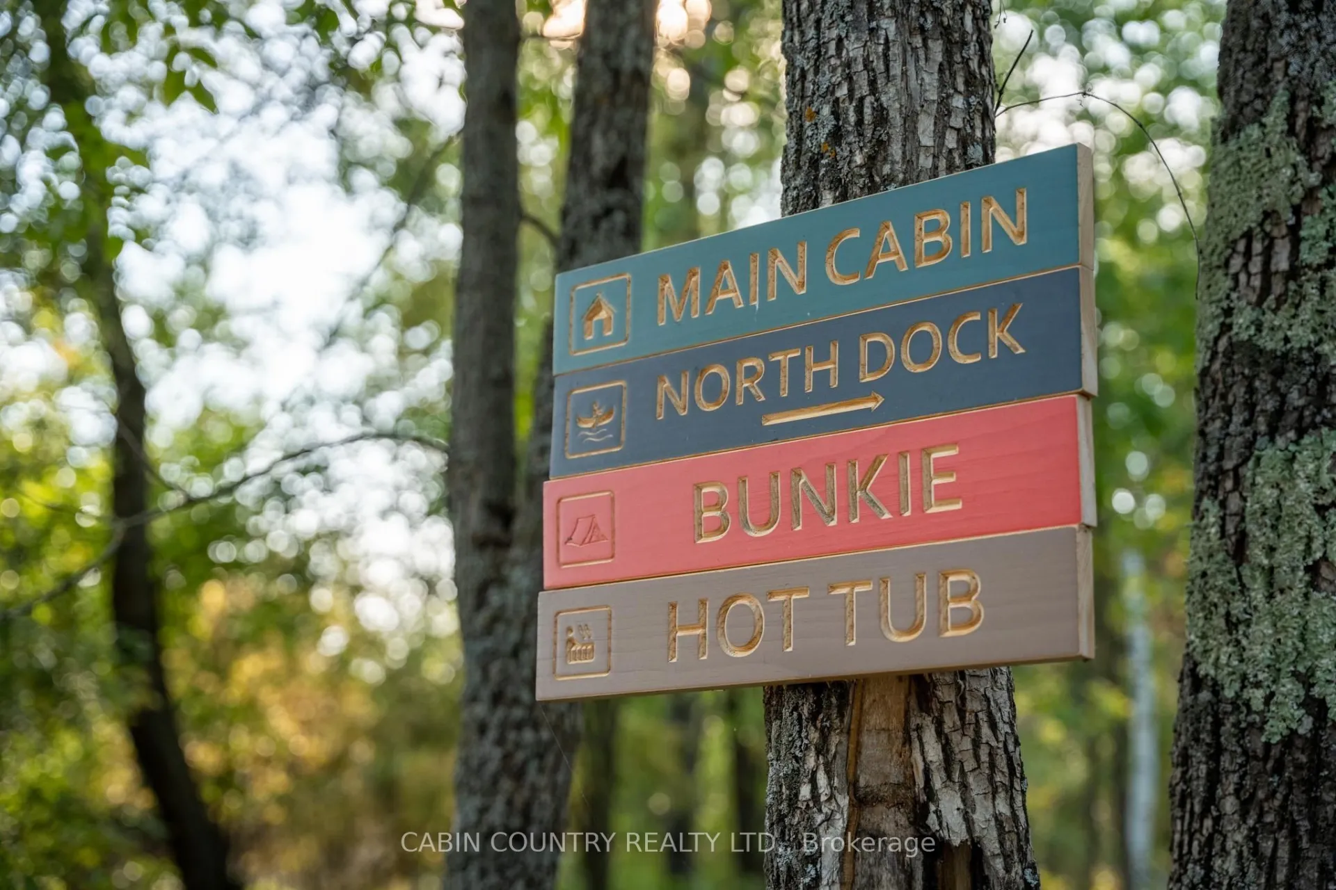 Photo 37 of 15 Queer, Kenora Remote Area, Lake of the Woods North — HOMEH