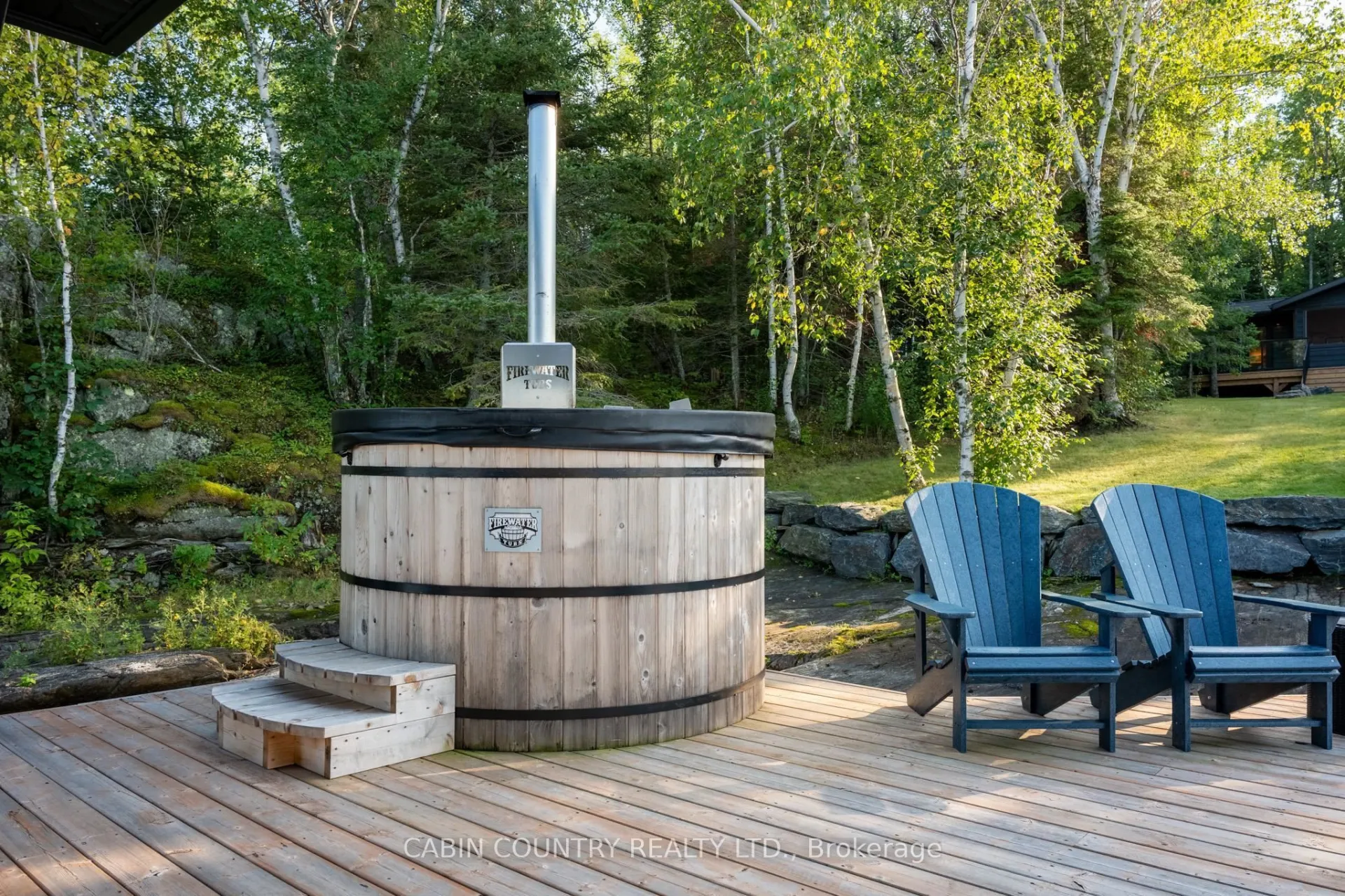 Photo 39 of 15 Queer, Kenora Remote Area, Lake of the Woods North — HOMEH
