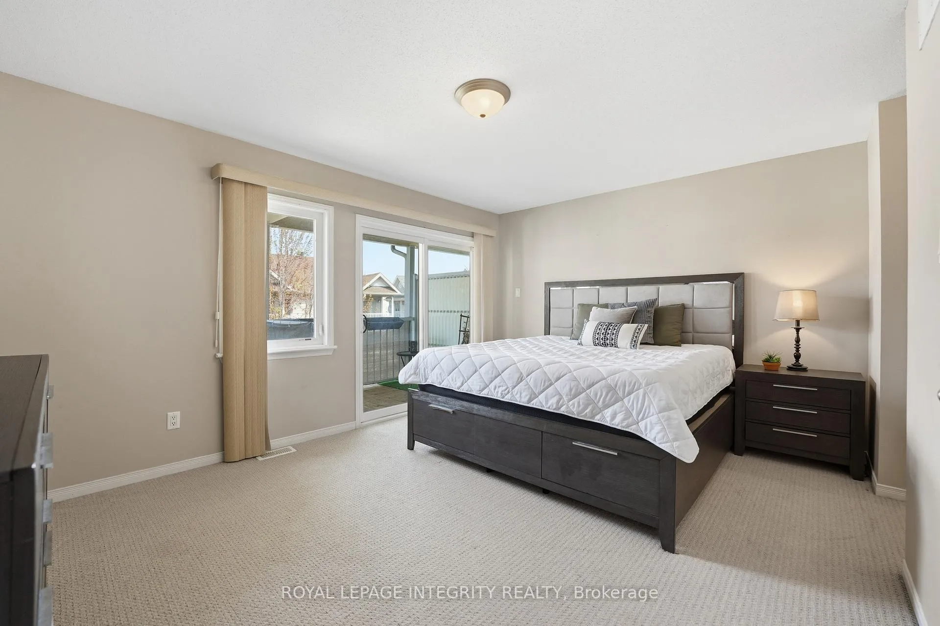 Photo 19 of Unit 11, 642 Reardon Private, Ottawa, Heron Gate/Industrial Park — HOMEH