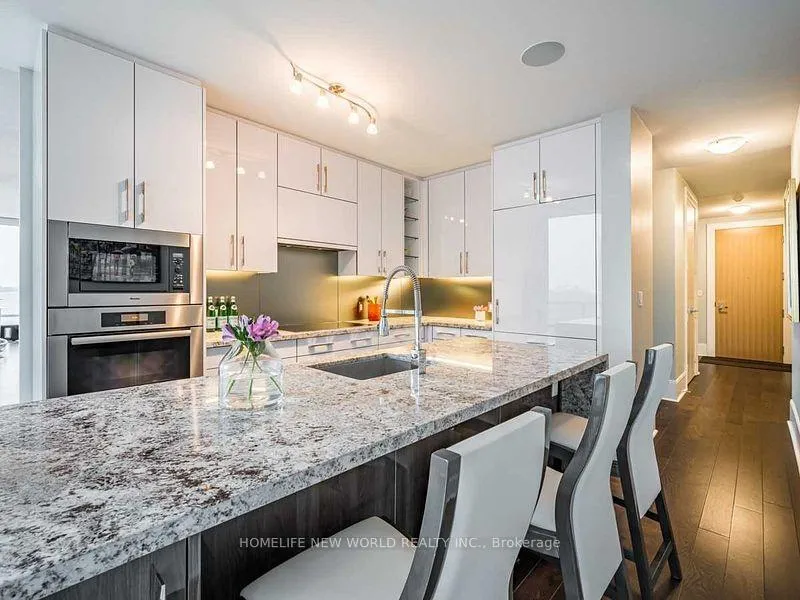 Photo 3 of Unit 406, 29 Queens Quay E, Toronto, Waterfront Communities — HOMEH