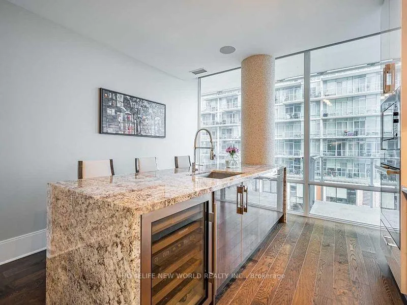 Photo 5 of Unit 406, 29 Queens Quay E, Toronto, Waterfront Communities — HOMEH