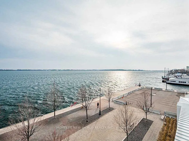 Photo 14 of Unit 406, 29 Queens Quay E, Toronto, Waterfront Communities — HOMEH