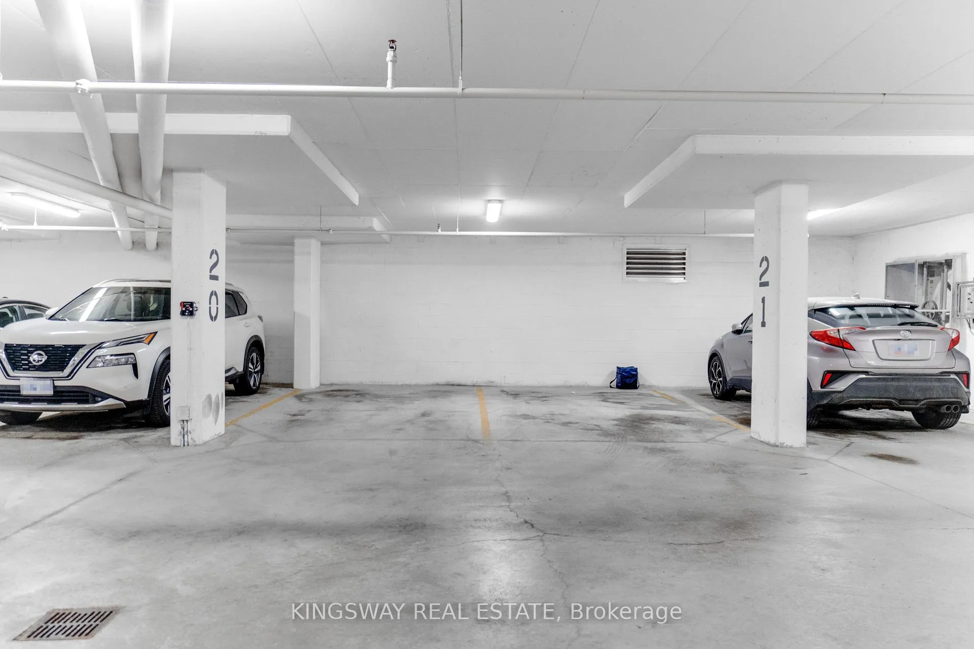 Photo 39 of Unit 109, 125 Shoreview Place, Hamilton, Lakeshore — HOMEH