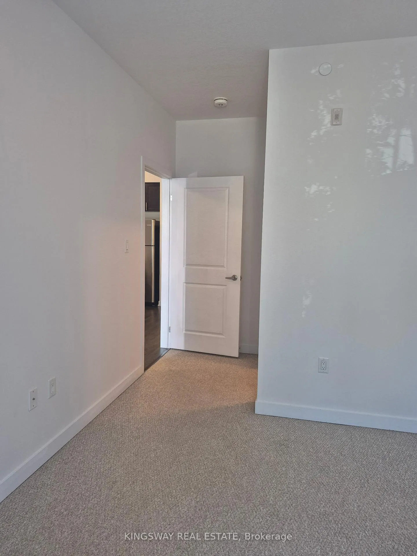 Photo 46 of Unit 109, 125 Shoreview Place, Hamilton, Lakeshore — HOMEH