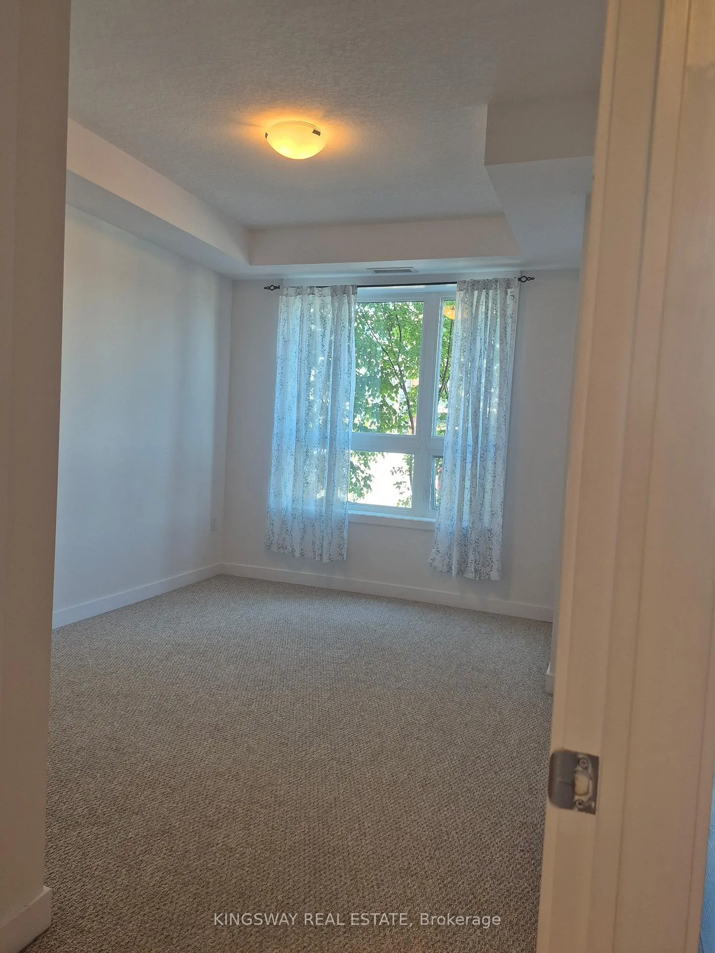 Photo 47 of Unit 109, 125 Shoreview Place, Hamilton, Lakeshore — HOMEH