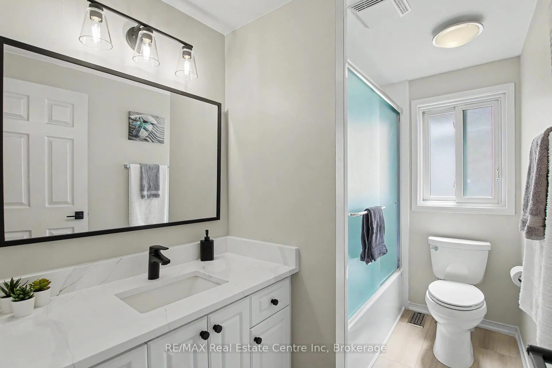 Photo 27 of 74 Activa Avenue, Kitchener — HOMEH