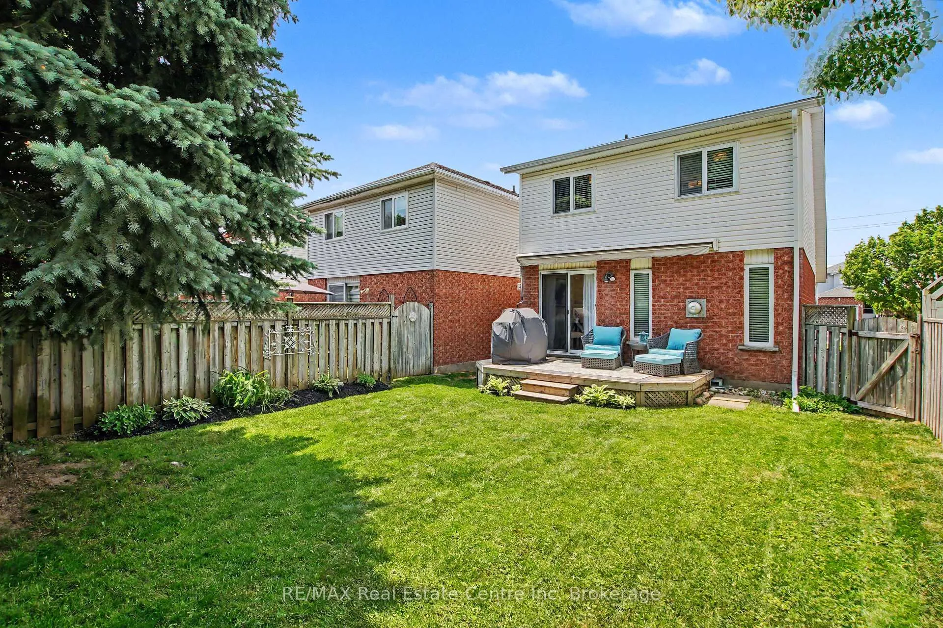 Photo 35 of 74 Activa Avenue, Kitchener — HOMEH