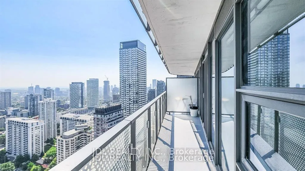 Photo 10 of Unit 3401, 11 Wellesley Street, Toronto, Bay Street Corridor — HOMEH
