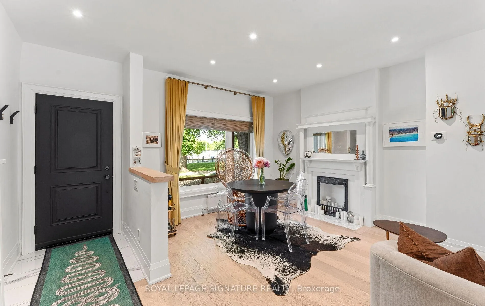 Photo 2 of 107 Gore Vale Avenue, Toronto, Trinity-Bellwoods — HOMEH