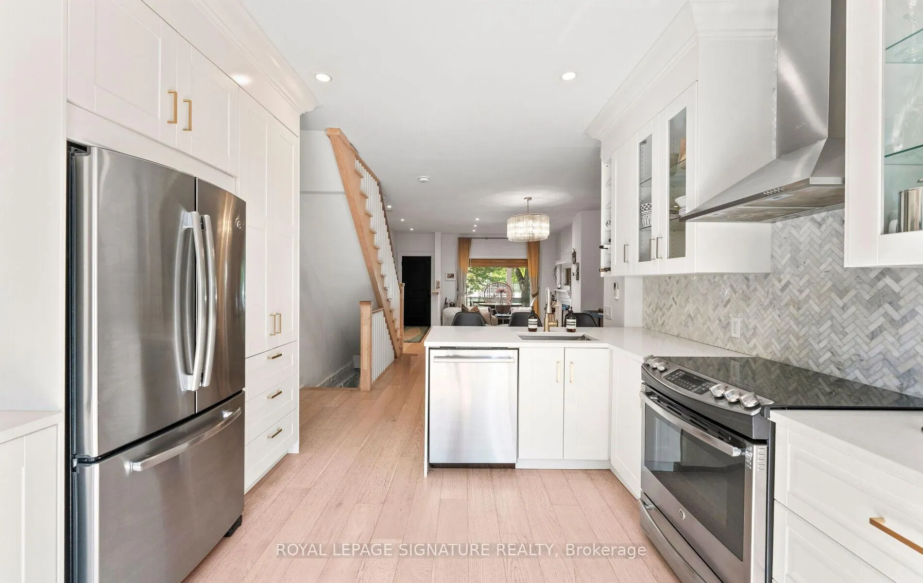 Photo 9 of 107 Gore Vale Avenue, Toronto, Trinity-Bellwoods — HOMEH
