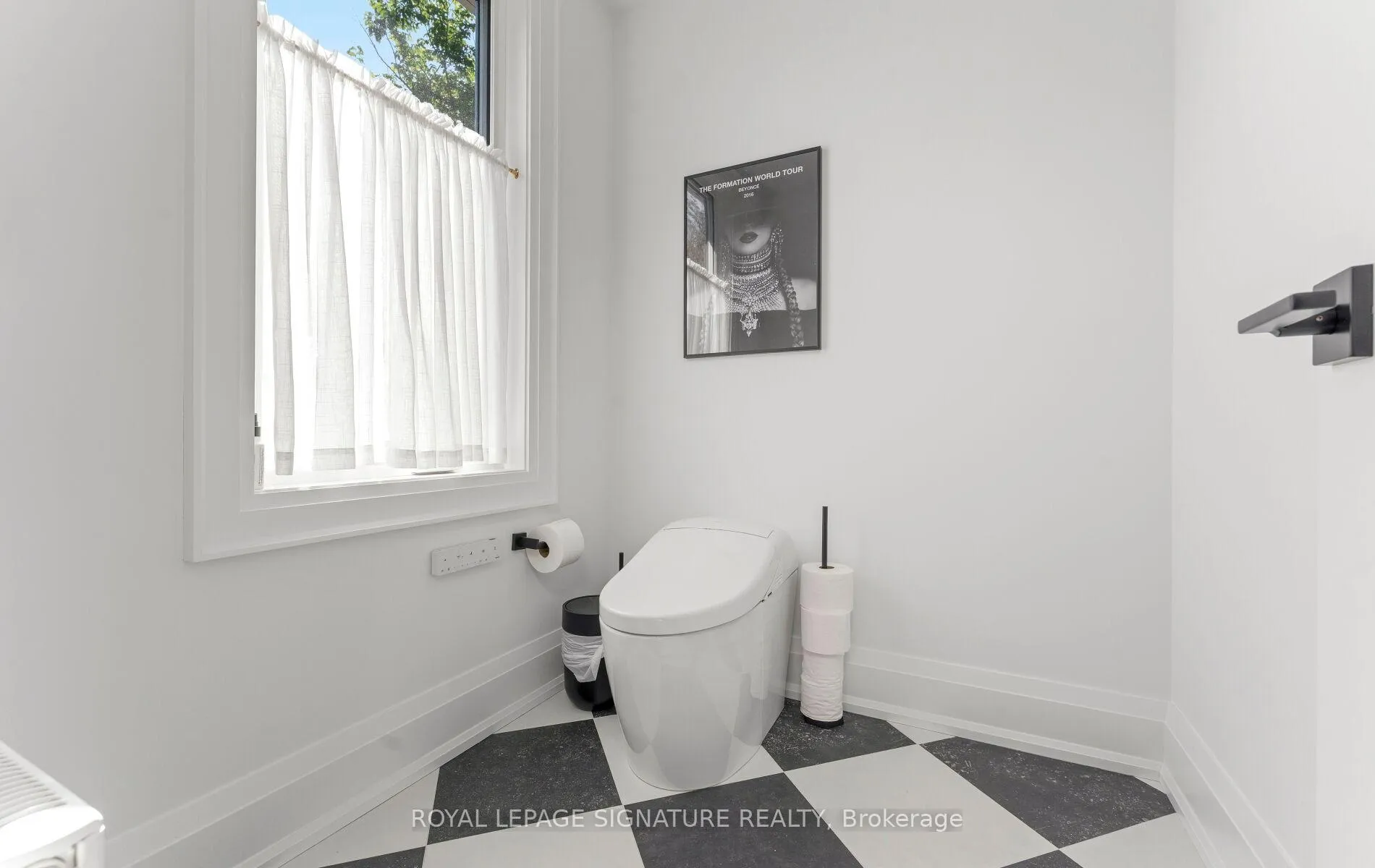 Photo 27 of 107 Gore Vale Avenue, Toronto, Trinity-Bellwoods — HOMEH