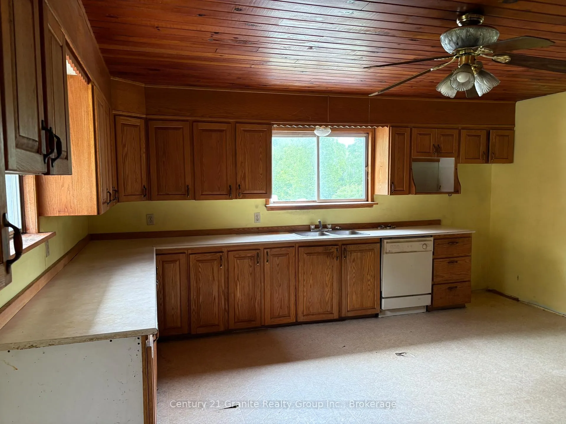 Photo 7 of 577 Lakeview Road, Bancroft, Dungannon Ward — HOMEH