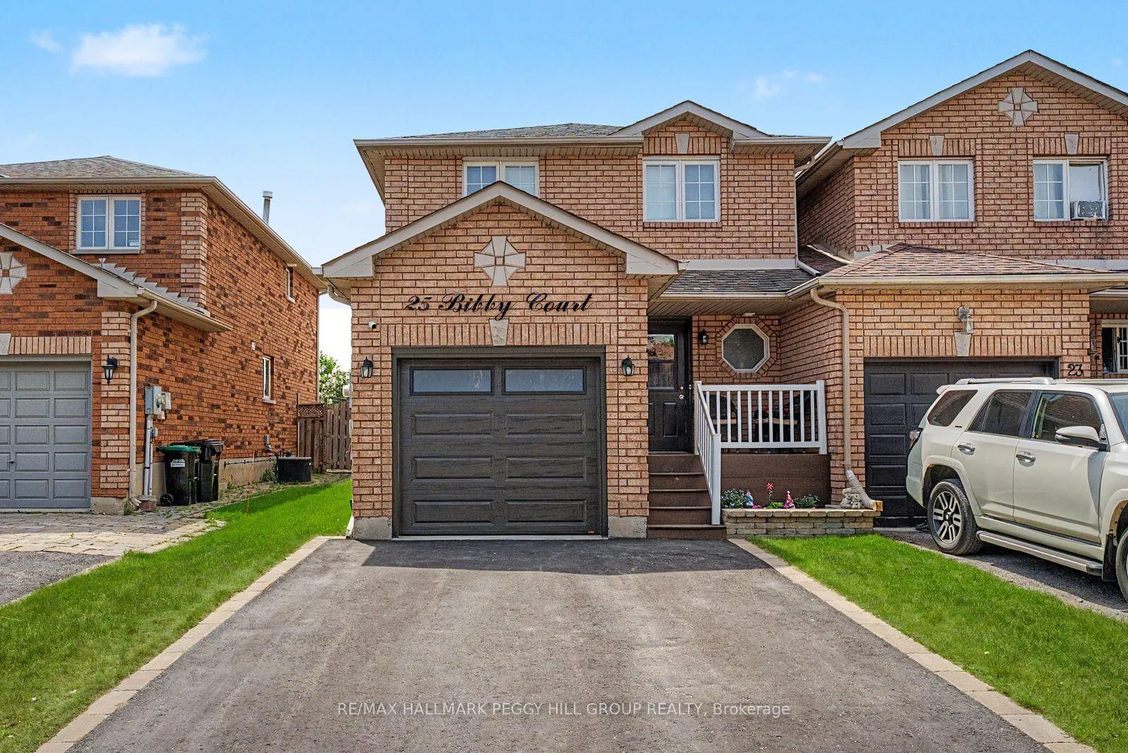 Photo 1 of 25 Bibby Court, Barrie, Holly — HOMEH