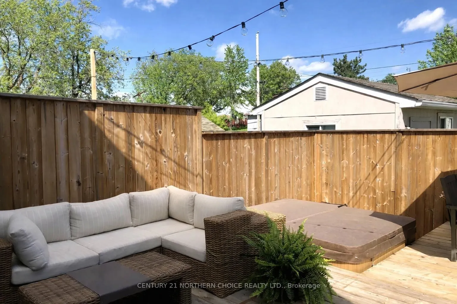 Photo 4 of 613 Fifth Avenue South, Kenora, Lakeside — HOMEH