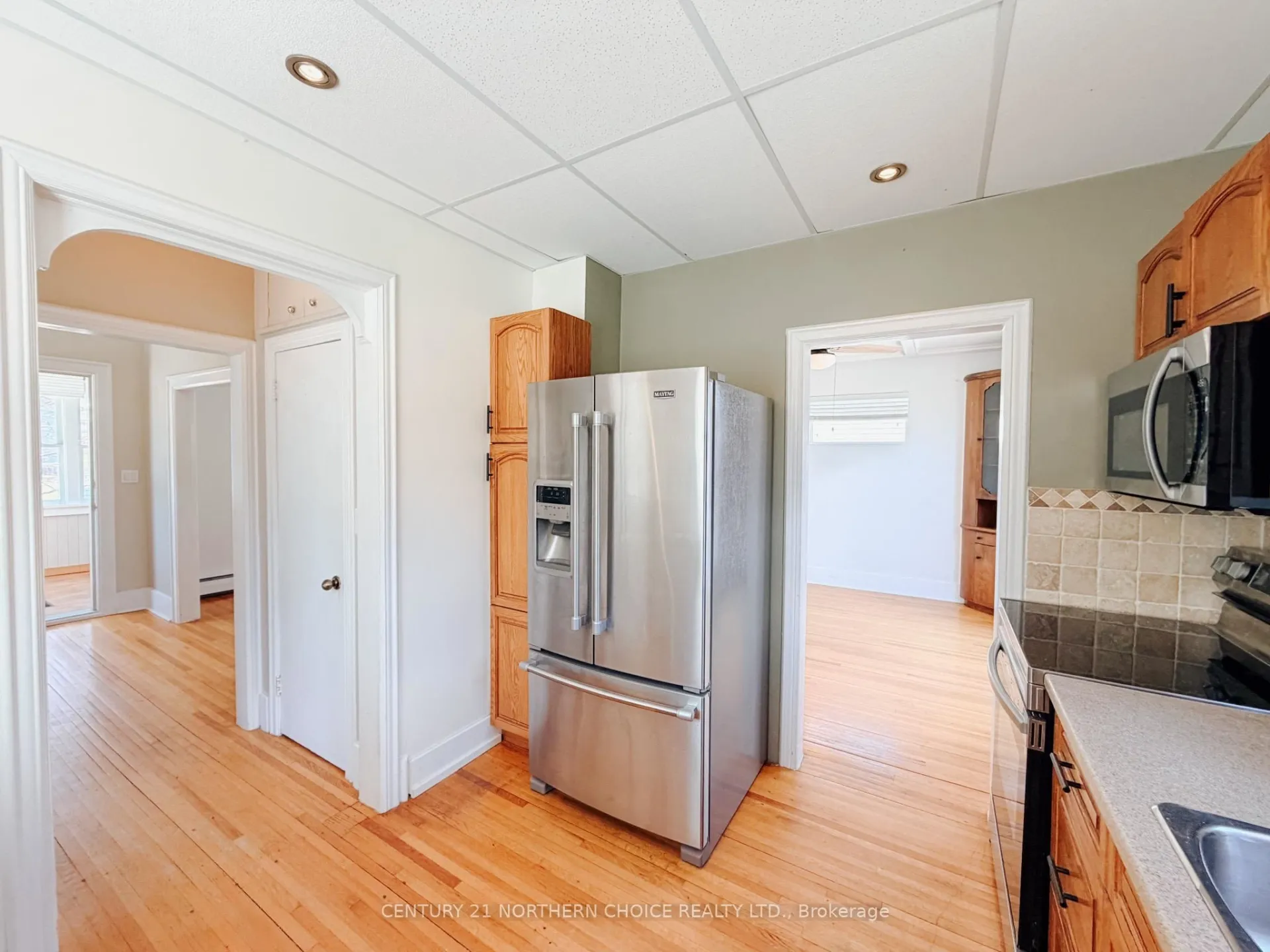 Photo 11 of 613 Fifth Avenue South, Kenora, Lakeside — HOMEH