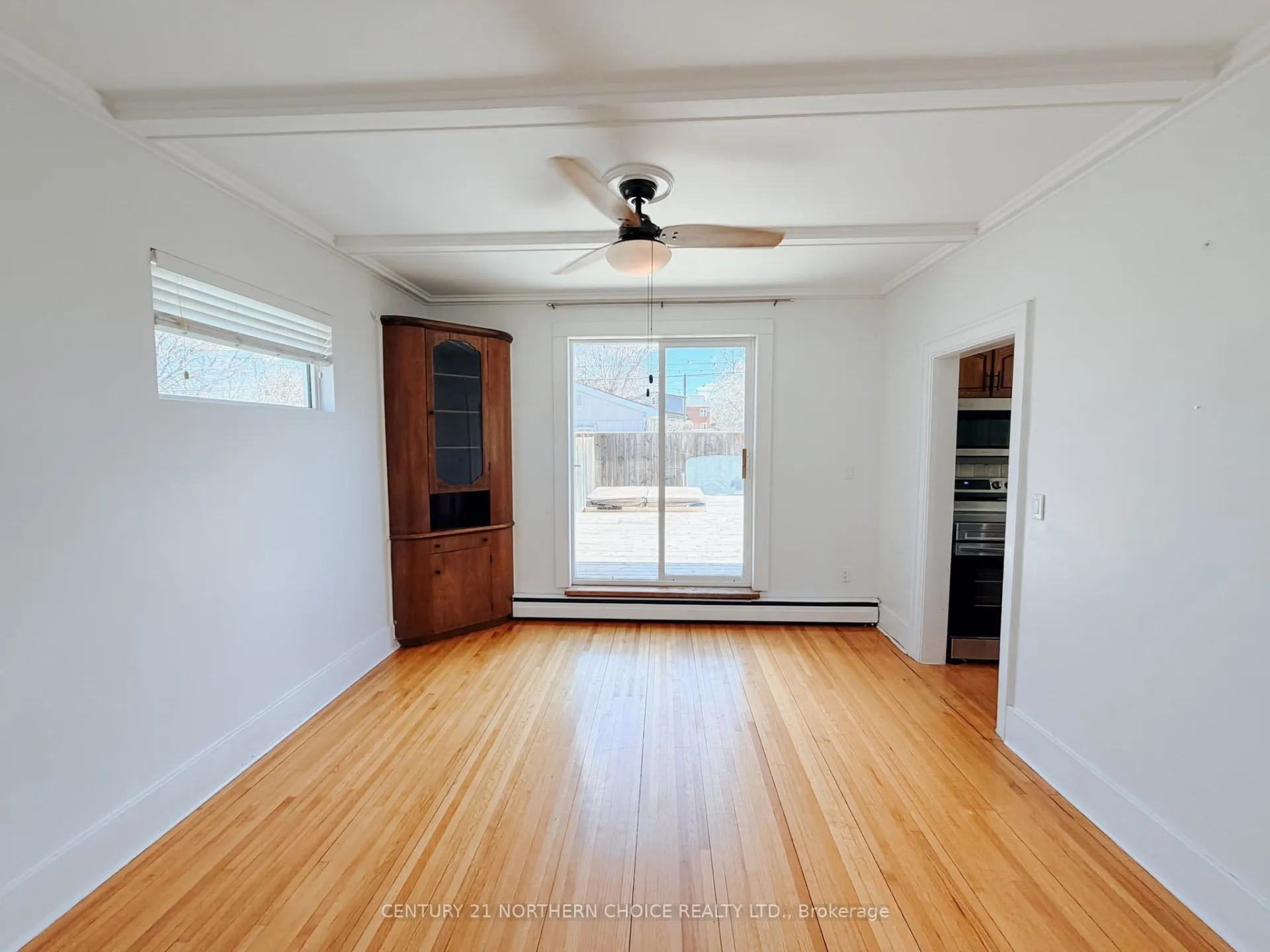 Photo 14 of 613 Fifth Avenue South, Kenora, Lakeside — HOMEH
