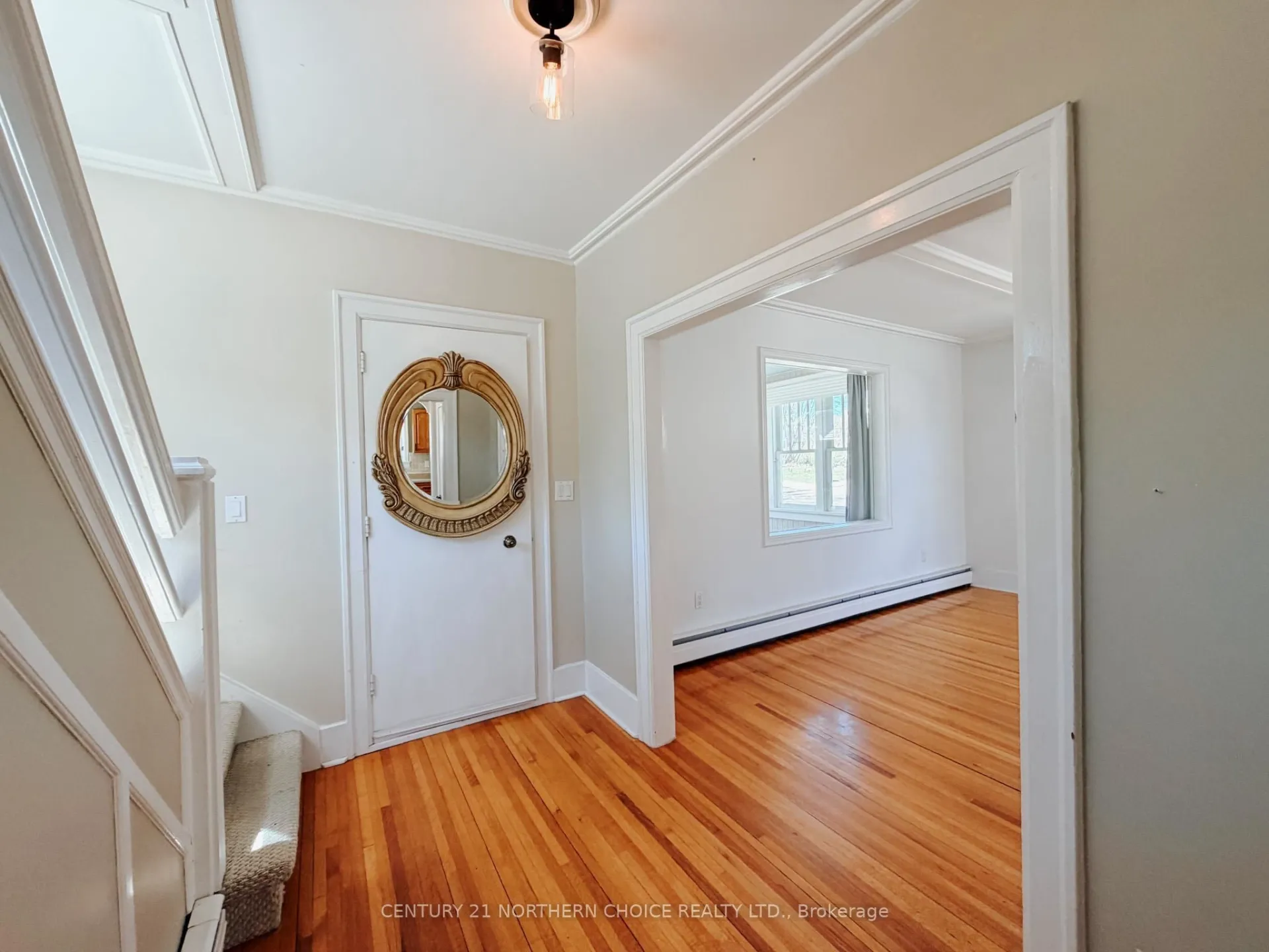 Photo 19 of 613 Fifth Avenue South, Kenora, Lakeside — HOMEH