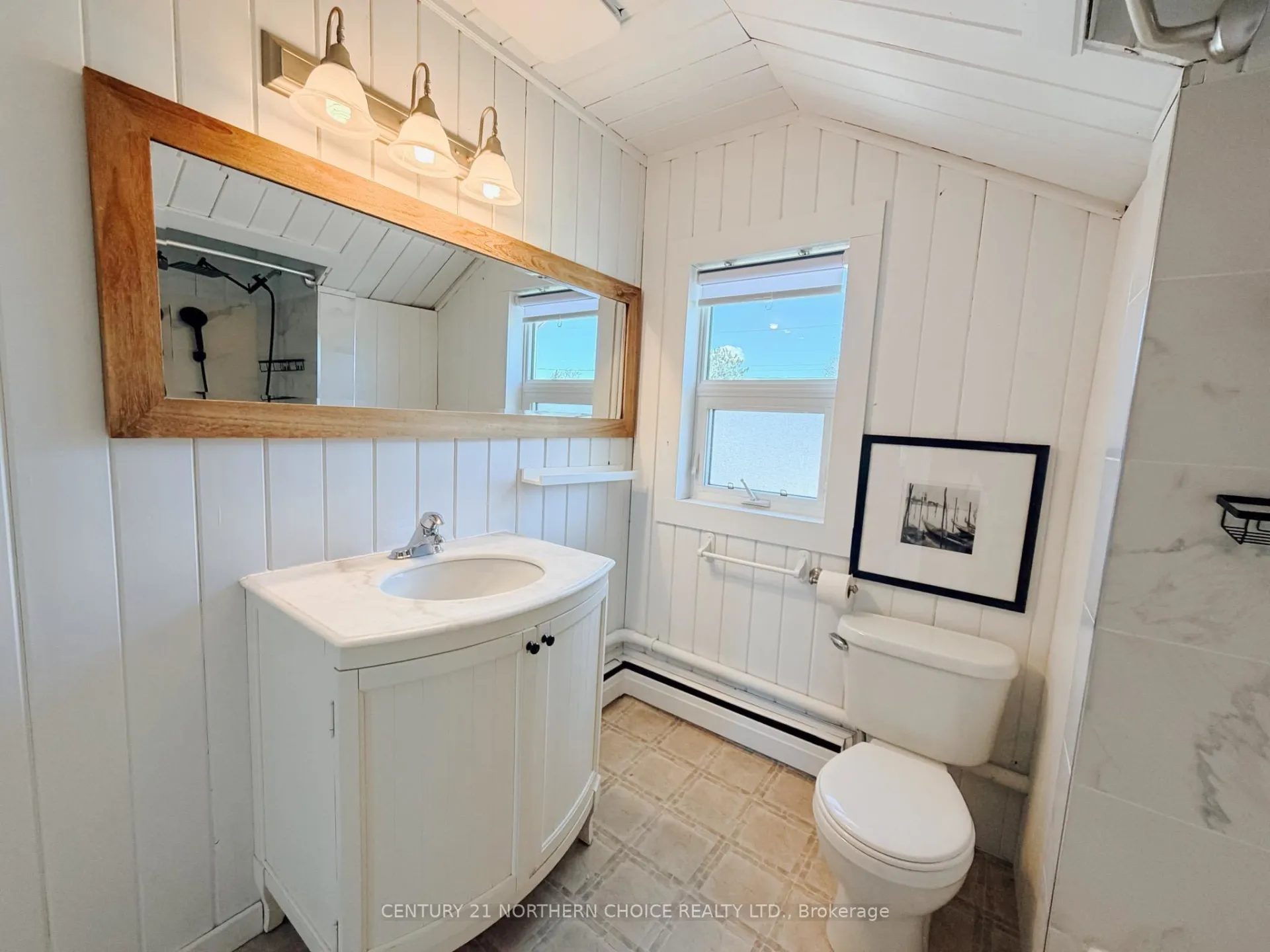 Photo 28 of 613 Fifth Avenue South, Kenora, Lakeside — HOMEH