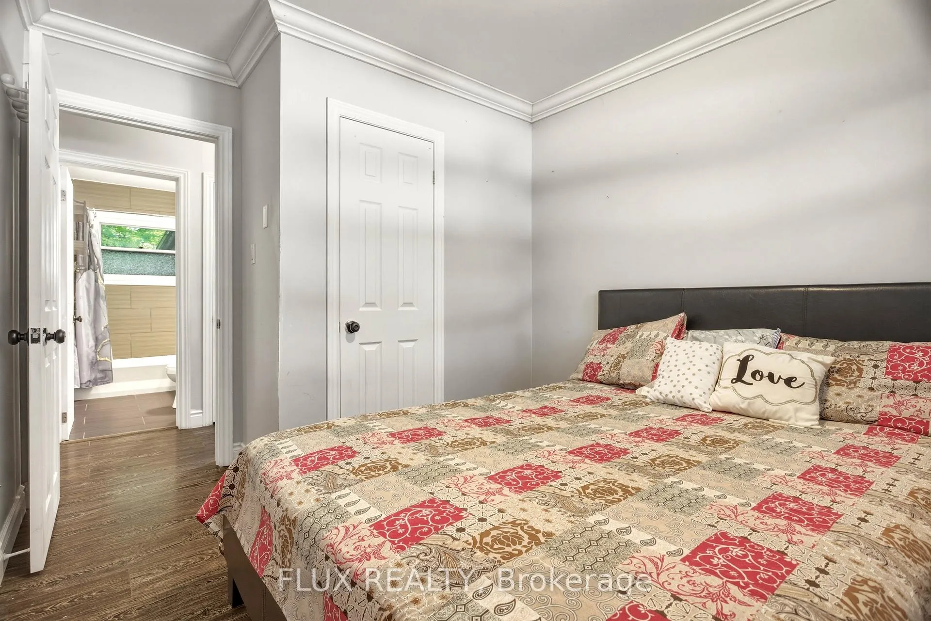 Photo 23 of 32 Close Avenue, Cambridge, Christopher-Champlain — HOMEH