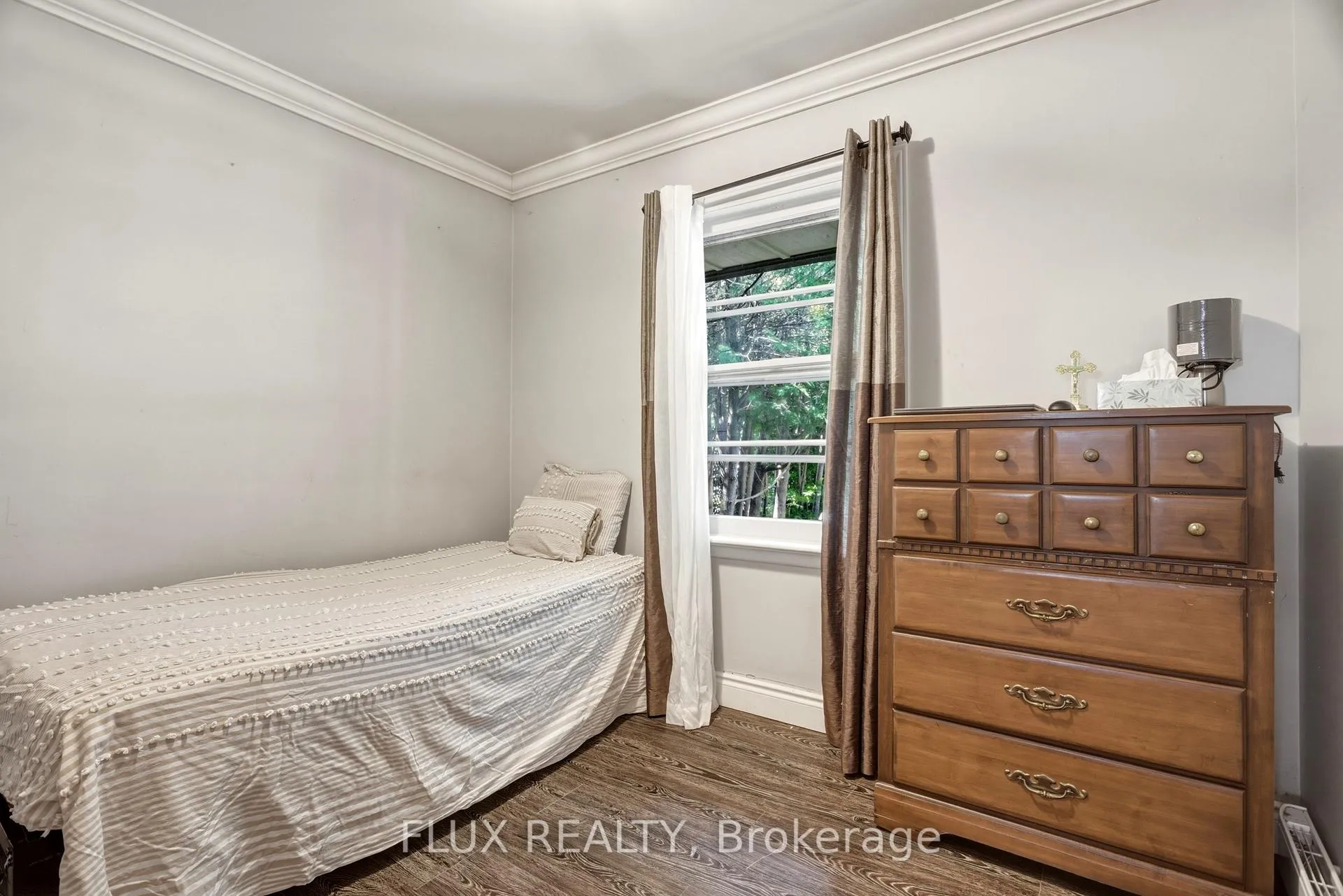 Photo 27 of 32 Close Avenue, Cambridge, Christopher-Champlain — HOMEH