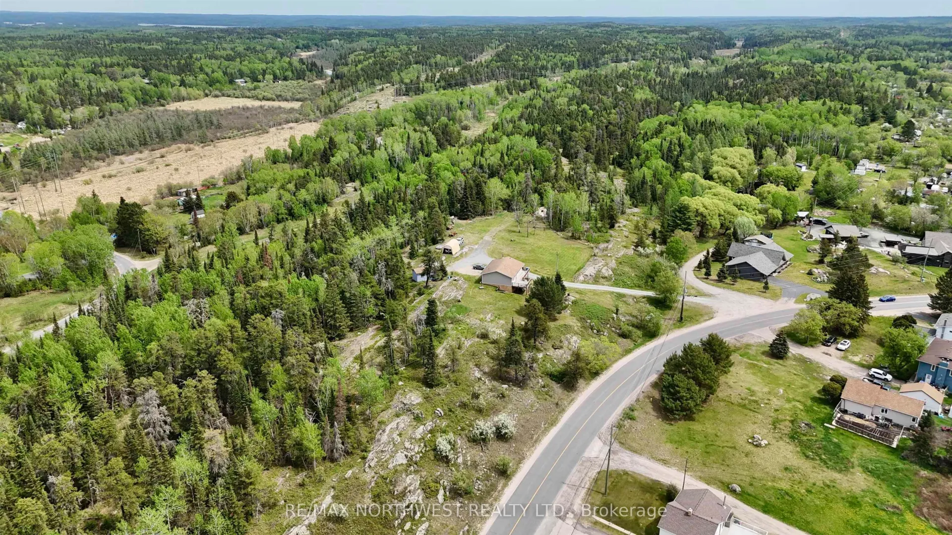 Photo 5 of 232 Rabbit Lake Road, Kenora, Rabbit Lake — HOMEH
