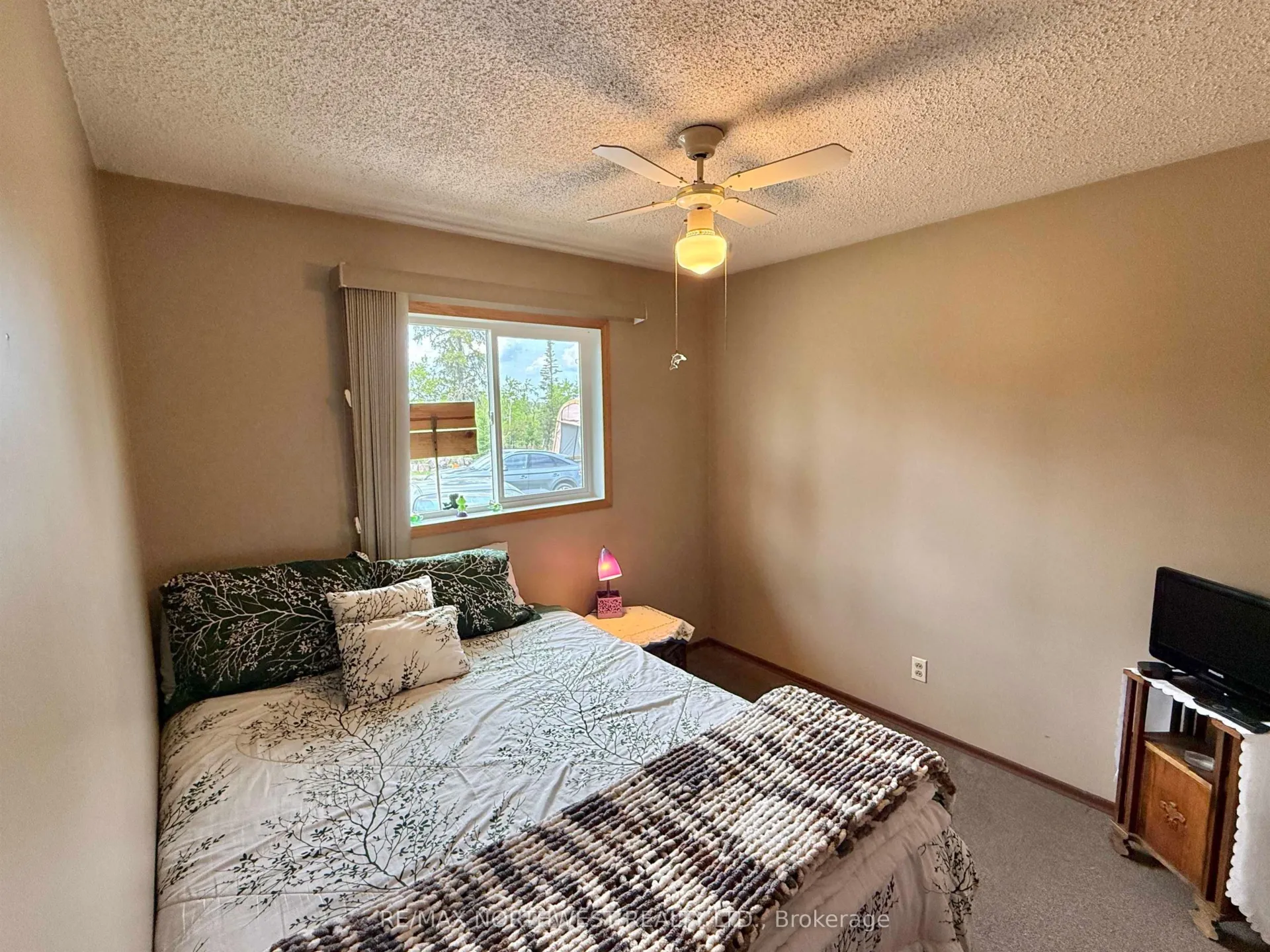 Photo 11 of 232 Rabbit Lake Road, Kenora, Rabbit Lake — HOMEH