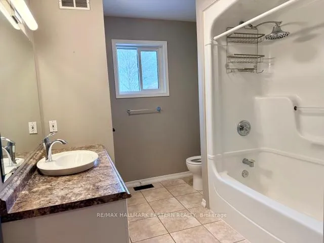 Photo 22 of 28 Grant Drive, Kawartha Lakes, Oakwood — HOMEH
