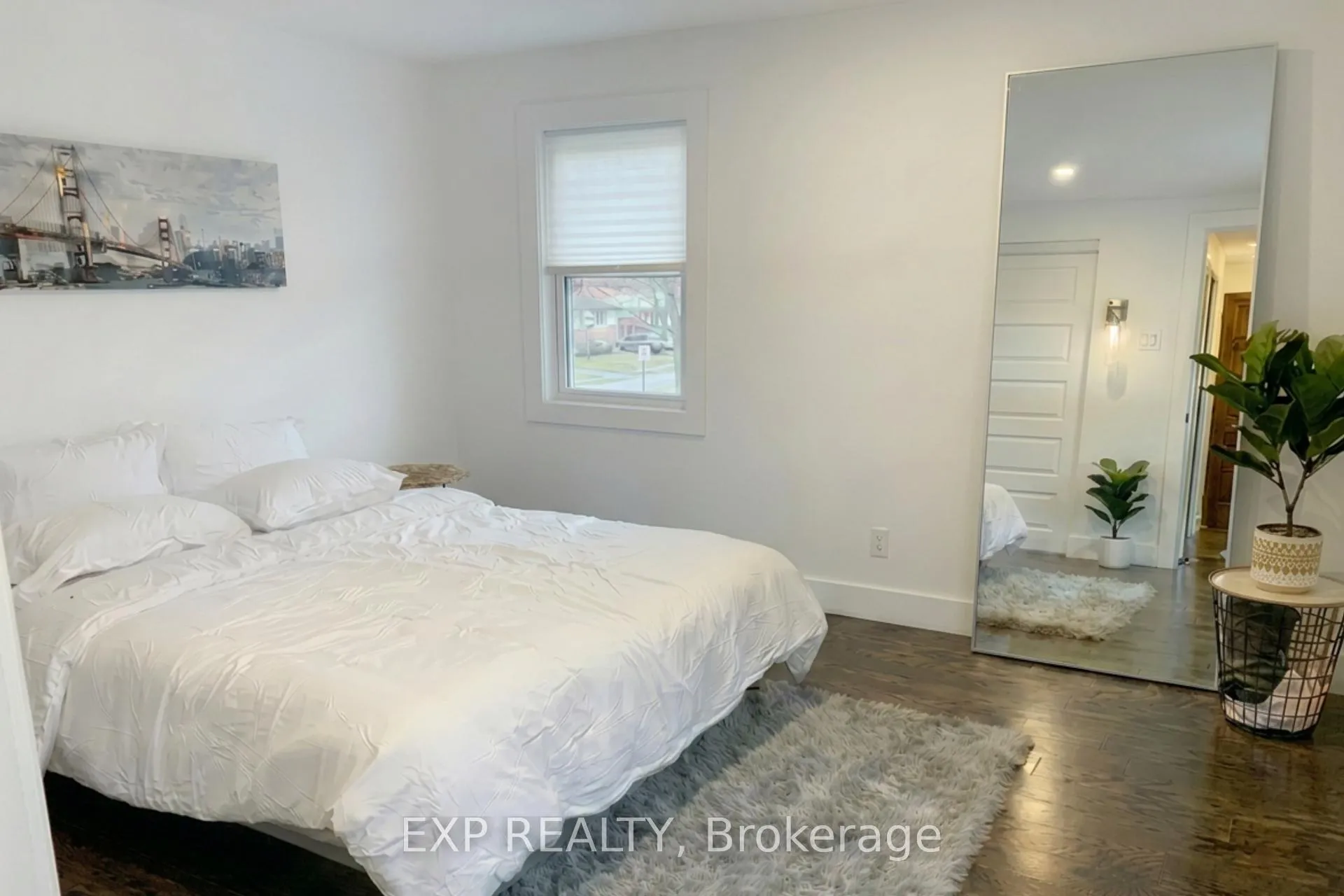 Photo 9 of 323 Montfort Street, Ottawa, Vanier — HOMEH