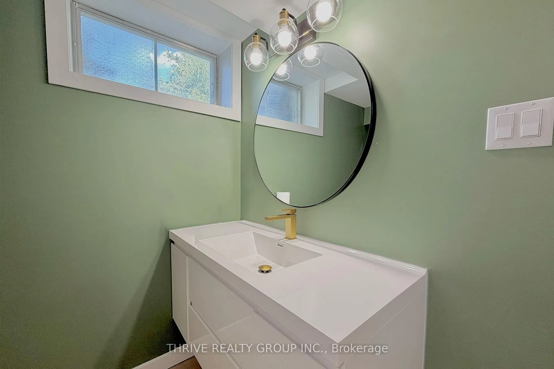 Photo 11 of Unit Lower, 444 Ridgewood Crescent, London, South D — HOMEH