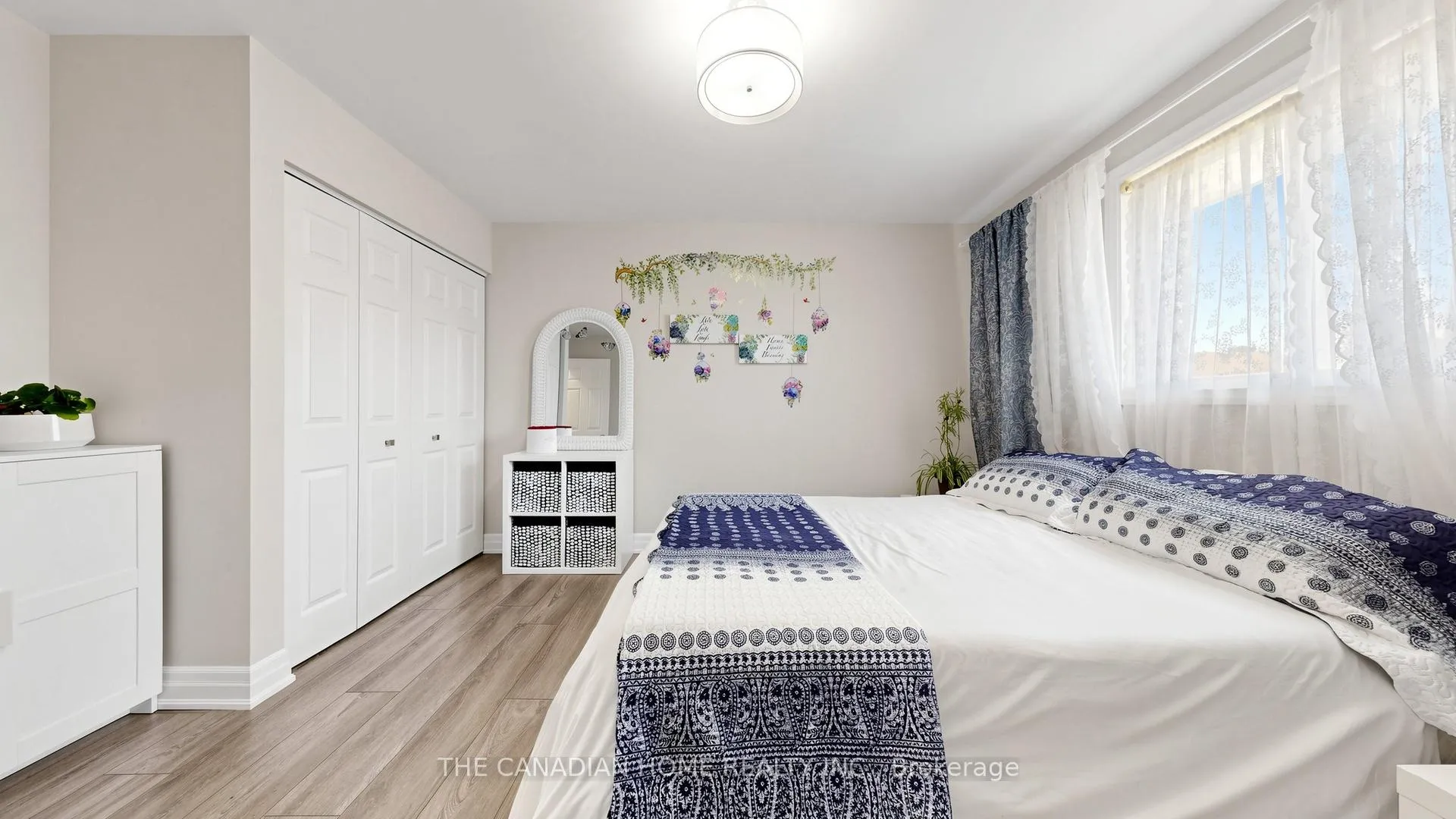 Photo 23 of 128 Branlyn Crescent, Brantford, Lynden Hills — HOMEH