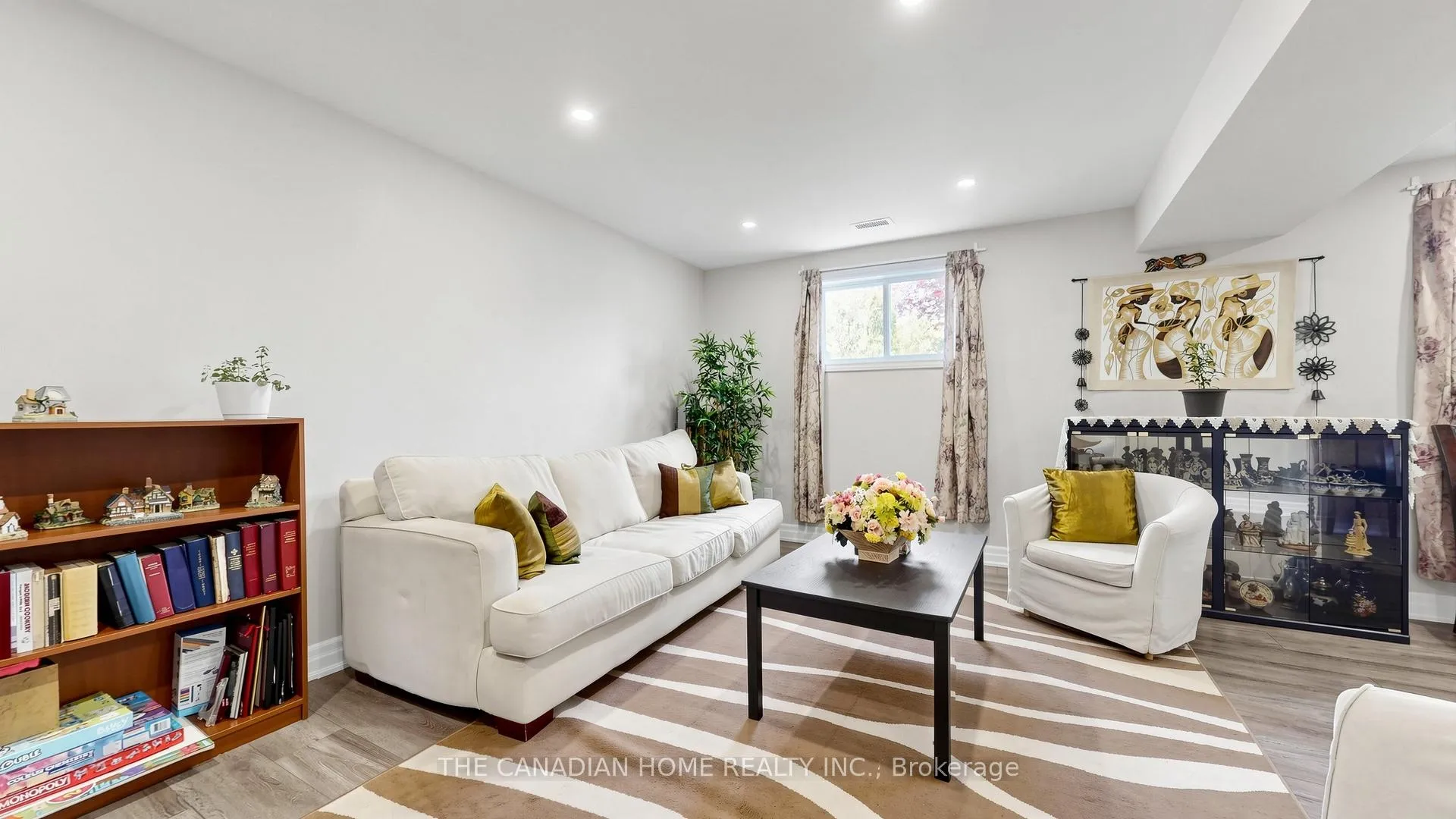 Photo 28 of 128 Branlyn Crescent, Brantford, Lynden Hills — HOMEH