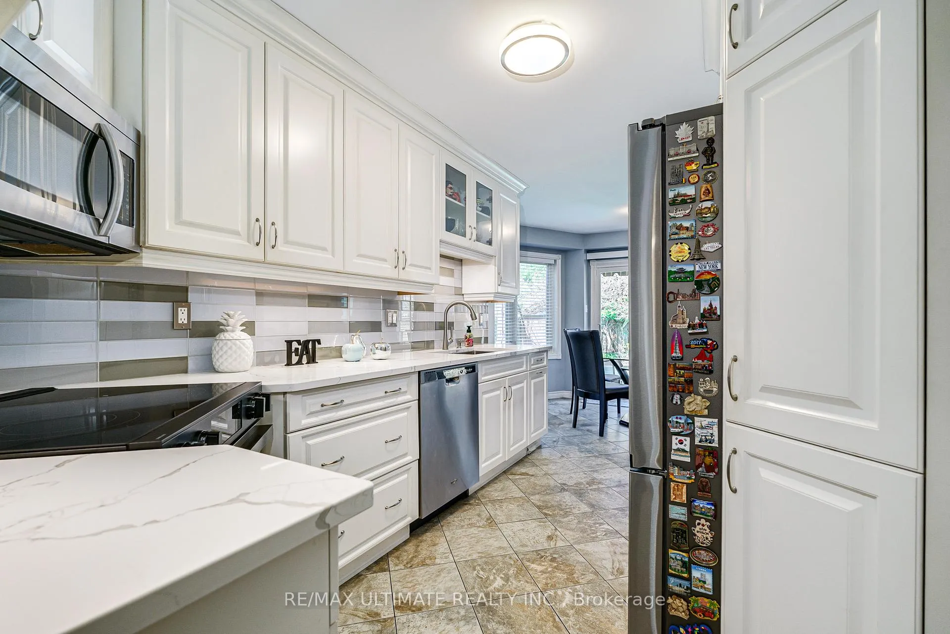Photo 11 of 54 Waller Street, Whitby, Rolling Acres — HOMEH