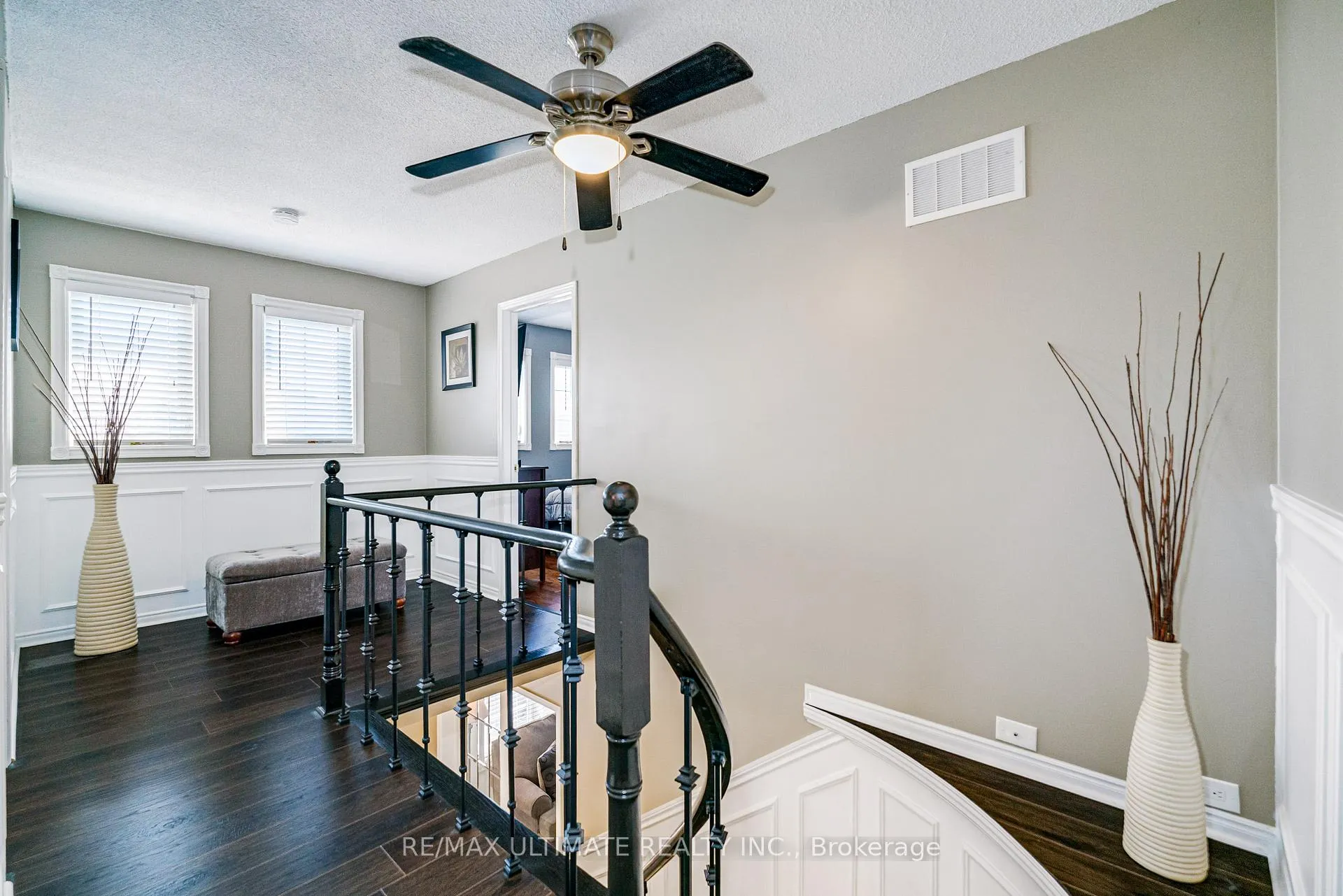 Photo 21 of 54 Waller Street, Whitby, Rolling Acres — HOMEH