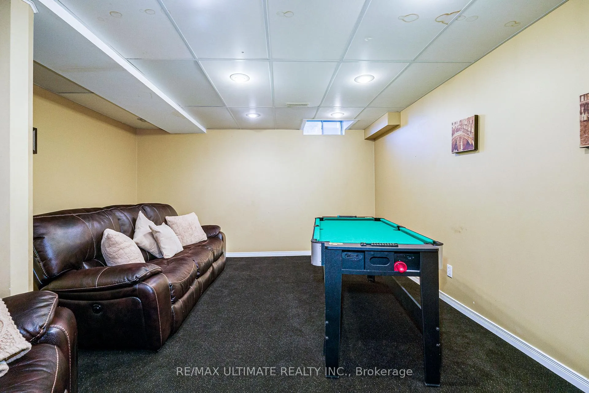Photo 36 of 54 Waller Street, Whitby, Rolling Acres — HOMEH