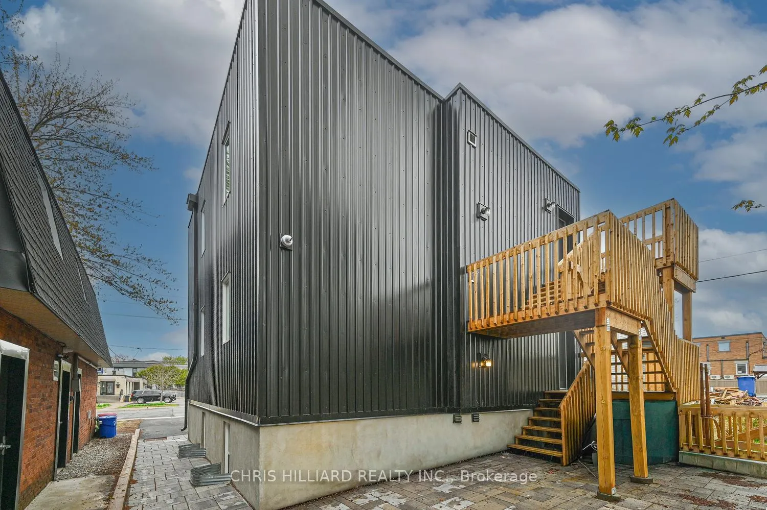Photo 3 of 216 Mcarthur Avenue, Ottawa, Vanier — HOMEH