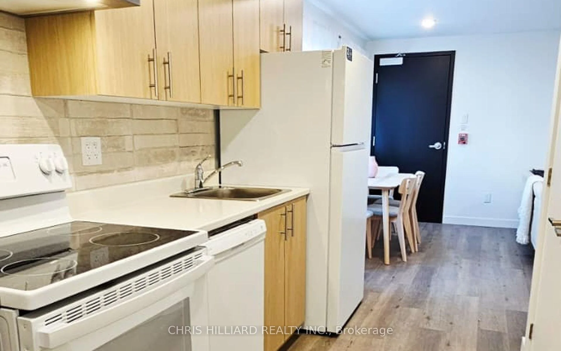 Photo 24 of 216 Mcarthur Avenue, Ottawa, Vanier — HOMEH