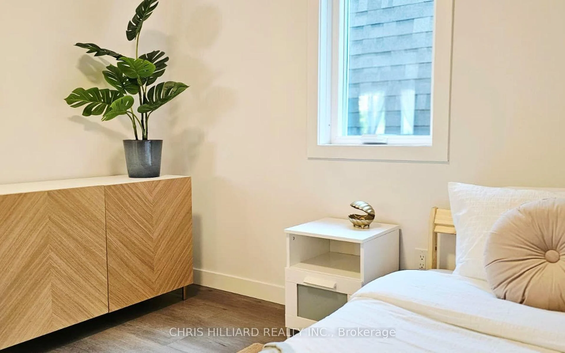 Photo 48 of 216 Mcarthur Avenue, Ottawa, Vanier — HOMEH