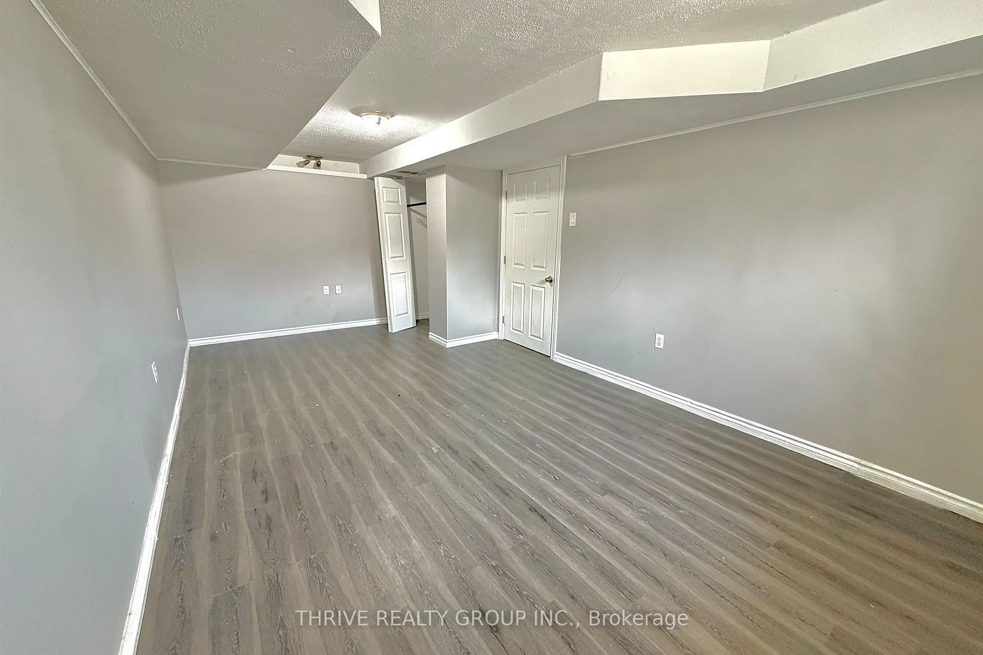 Photo 15 of Unit Lower, 727 Millbank Drive, London, South Y — HOMEH