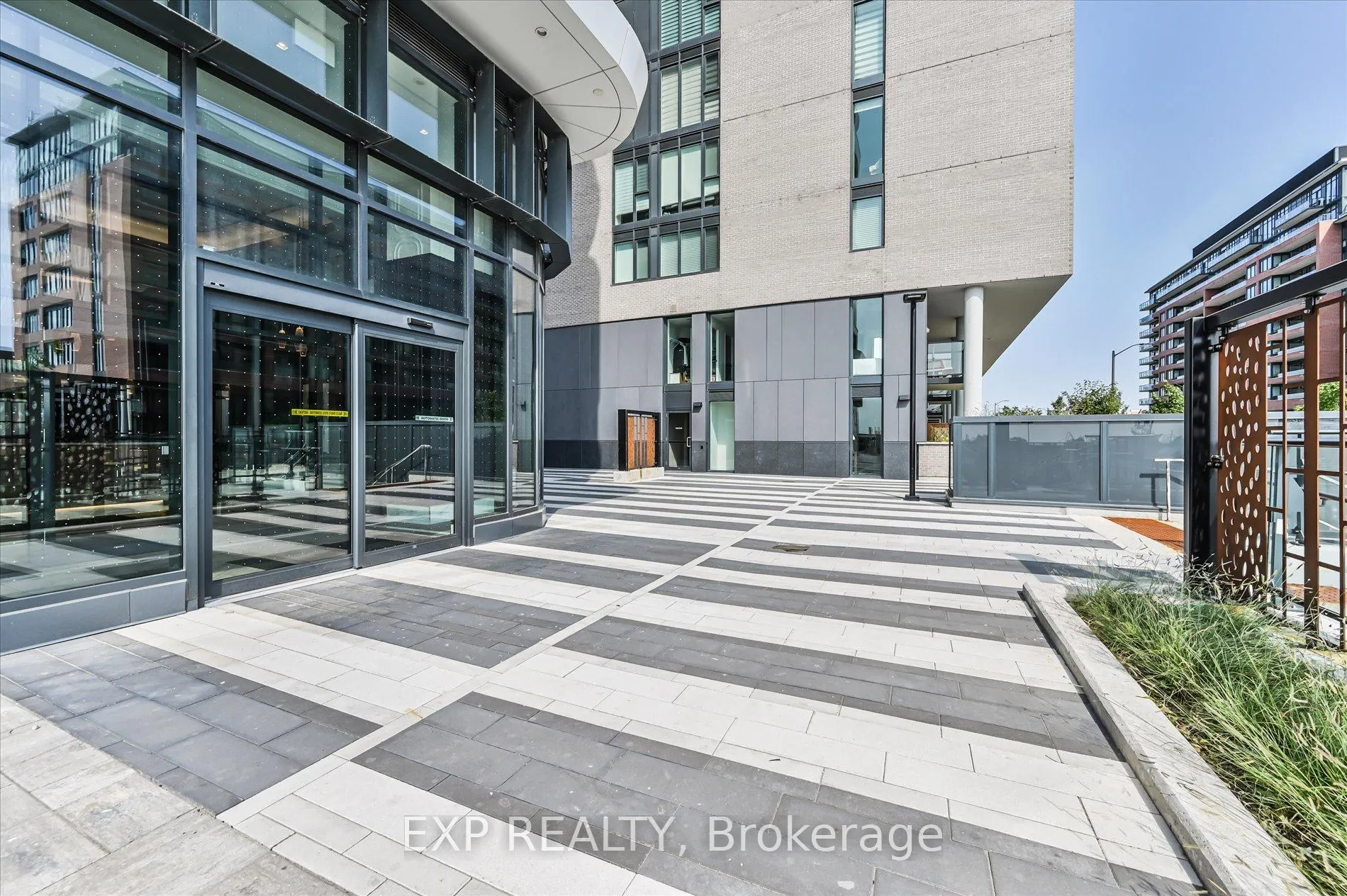 Photo 9 of Unit 1006, 120 Eagle Rock Way, Vaughan, Maple — HOMEH