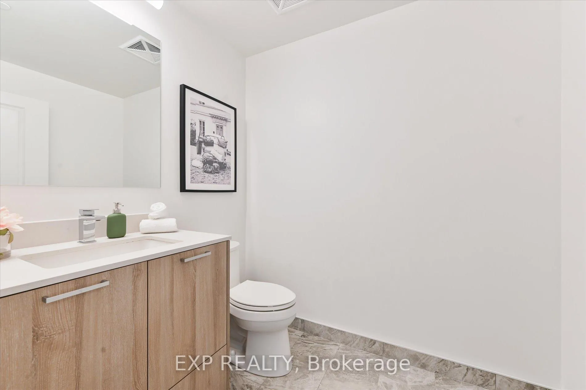 Photo 27 of Unit 1006, 120 Eagle Rock Way, Vaughan, Maple — HOMEH