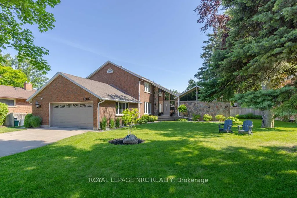 Photo 2 of 4 Maplewood Drive, St. Catharines, Vine/Linwell — HOMEH
