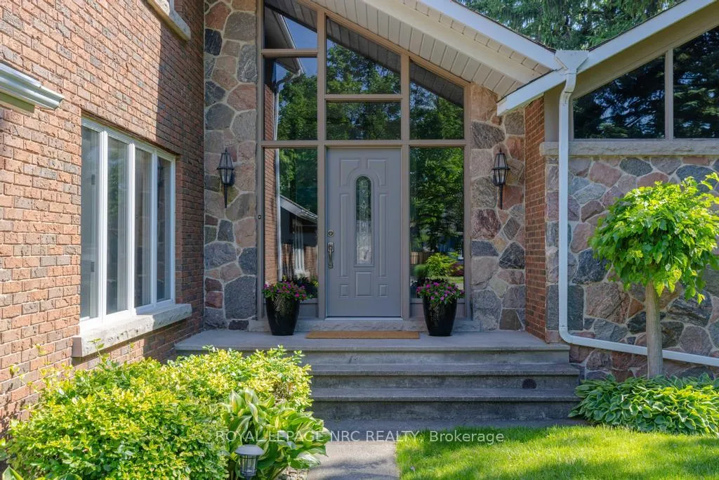 Photo 4 of 4 Maplewood Drive, St. Catharines, Vine/Linwell — HOMEH
