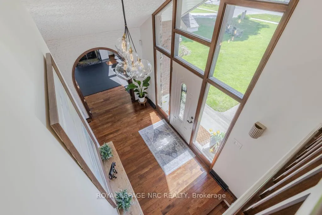 Photo 18 of 4 Maplewood Drive, St. Catharines, Vine/Linwell — HOMEH