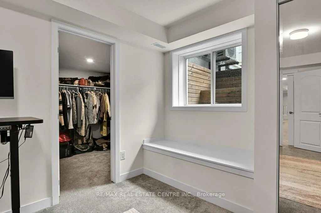 Photo 19 of 216 Parnian Pvt, Ottawa, Barrhaven - Half Moon Bay — HOMEH